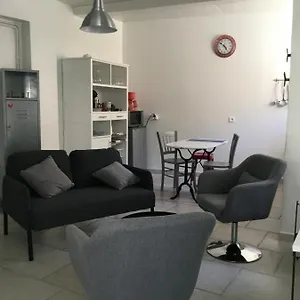 Appartement Agréable Maison De Village Provençal, Volx